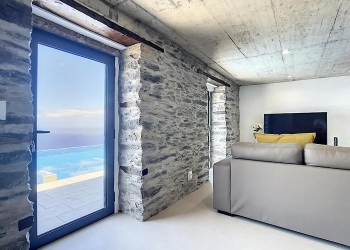 ヴィラ Espigao With Pool