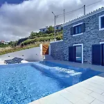 Espigao With Pool Villa