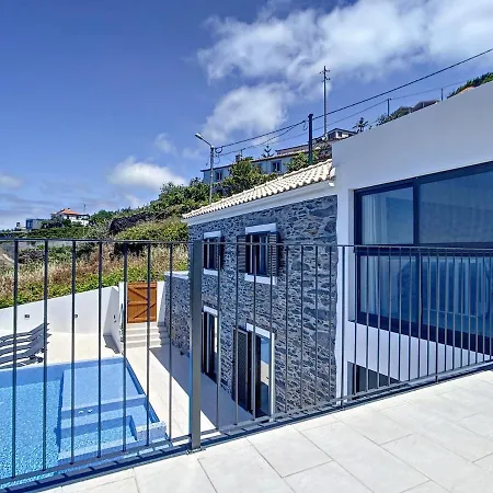 Espigão With Pool Villa