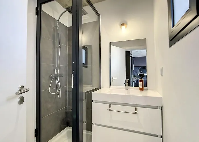 Espigao With Pool Villa