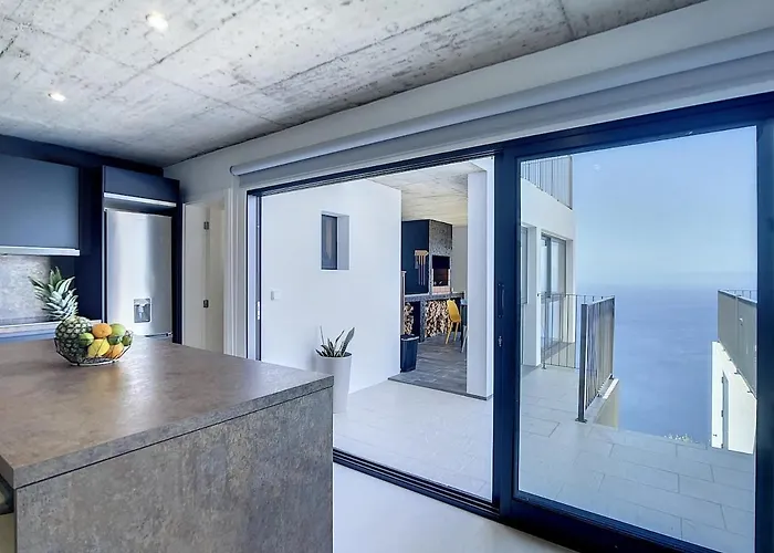 Espigao With Pool Villa